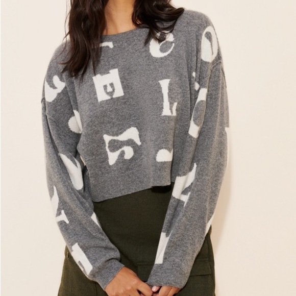 Pilcro Alani Love Print Gray Graphic 100% Cashmere Relaxed Mock Neck Sweater S - Picture 1 of 7
